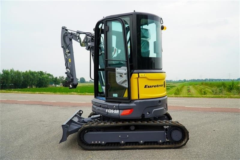 Eurotrac HE26-SR - Mini bager: slika Eurotrac HE26-SR - Mini bager Eurotrac HE26-SR - Mini bager: slika Eurotrac HE26-SR - Mini bager