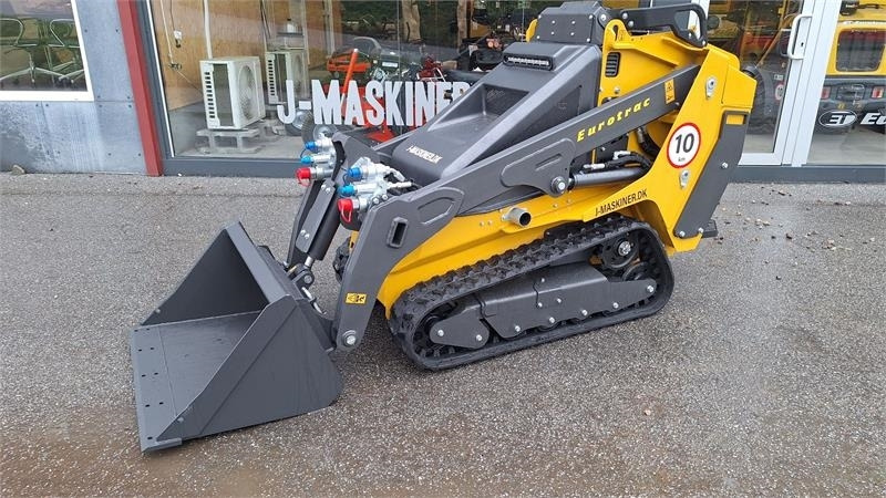 Eurotrac SK 10 ny - Kompaktni utovarivač gusjeničar: slika Eurotrac SK 10 ny - Kompaktni utovarivač gusjeničar Eurotrac SK 10 ny - Kompaktni utovarivač gusjeničar: slika Eurotrac SK 10 ny - Kompaktni utovarivač gusjeničar