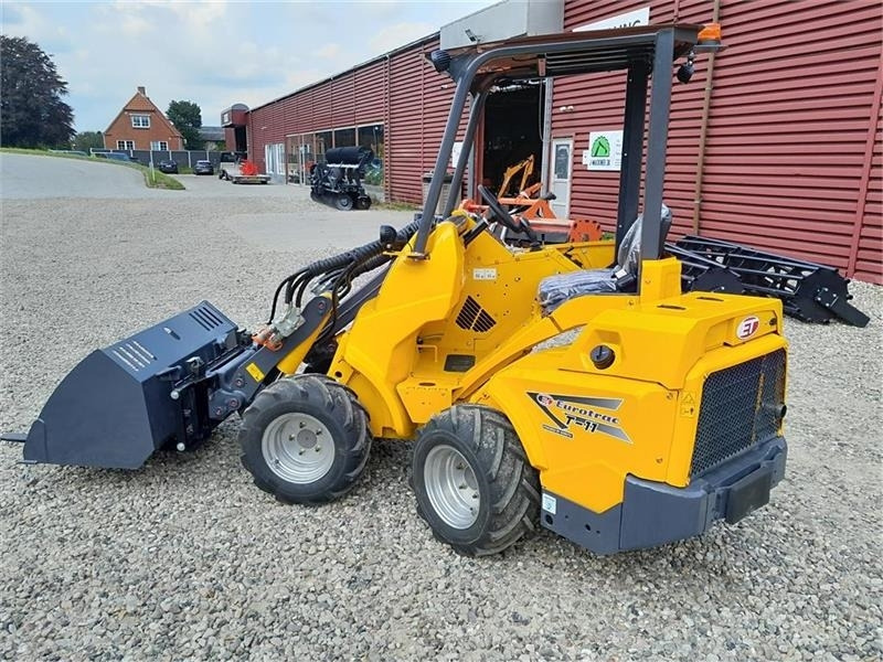 Eurotrac W11 Teleskop - Teleskopski utovarivač na kotačima: slika Eurotrac W11 Teleskop - Teleskopski utovarivač na kotačima Eurotrac W11 Teleskop - Teleskopski utovarivač na kotačima: slika Eurotrac W11 Teleskop - Teleskopski utovarivač na kotačima