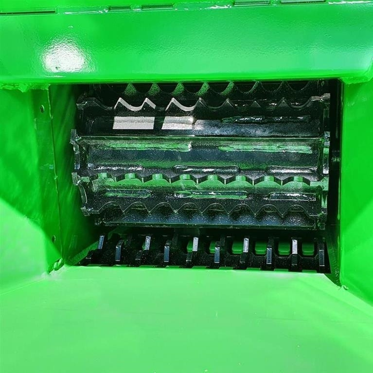 - - - FLISHUGGER TIL TRAKTOR KAPACITET OP TIL Ø250 - Drobilica za drvo: slika - - - FLISHUGGER TIL TRAKTOR KAPACITET OP TIL Ø250 - Drobilica za drvo - - - FLISHUGGER TIL TRAKTOR KAPACITET OP TIL Ø250 - Drobilica za drvo: slika - - - FLISHUGGER TIL TRAKTOR KAPACITET OP TIL Ø250 - Drobilica za drvo