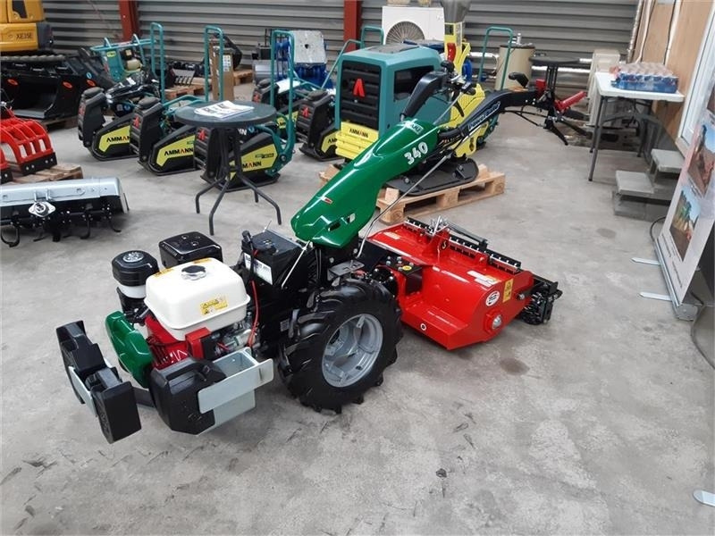 Ferrari 340 el-start - Općinski traktor: slika Ferrari 340 el-start - Općinski traktor Ferrari 340 el-start - Općinski traktor: slika Ferrari 340 el-start - Općinski traktor