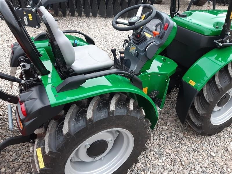 Ferrari alle modeller - Općinski traktor: slika Ferrari alle modeller - Općinski traktor Ferrari alle modeller - Općinski traktor: slika Ferrari alle modeller - Općinski traktor