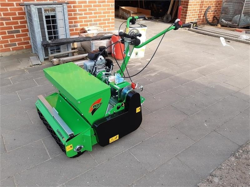 Garden M 73 R2 - Sijačica: slika Garden M 73 R2 - Sijačica Garden M 73 R2 - Sijačica: slika Garden M 73 R2 - Sijačica