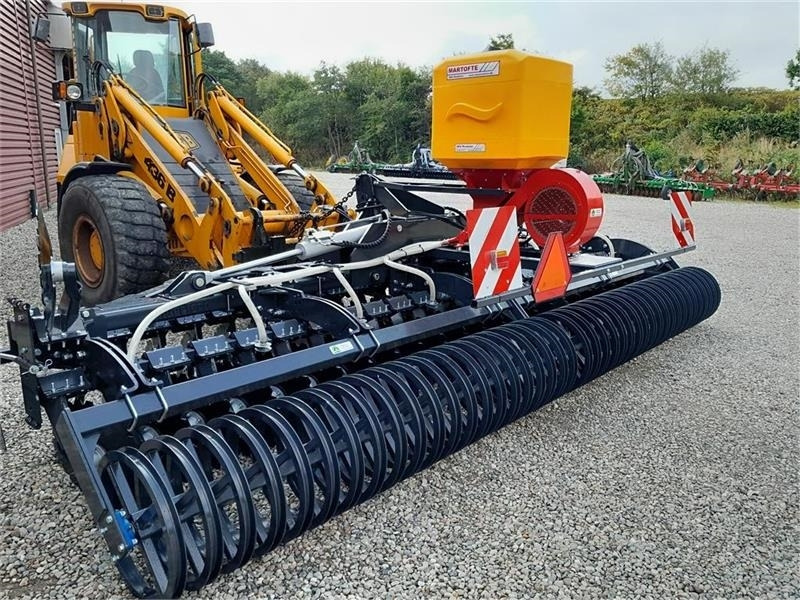 Inter-Tech 6 meter disc med såmaskine - Tanjurača: slika Inter-Tech 6 meter disc med såmaskine - Tanjurača Inter-Tech 6 meter disc med såmaskine - Tanjurača: slika Inter-Tech 6 meter disc med såmaskine - Tanjurača