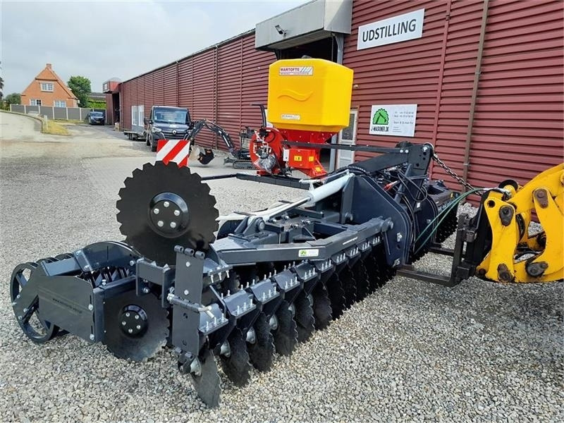 Inter-Tech 6 meter disc med såmaskine - Tanjurača: slika Inter-Tech 6 meter disc med såmaskine - Tanjurača Inter-Tech 6 meter disc med såmaskine - Tanjurača: slika Inter-Tech 6 meter disc med såmaskine - Tanjurača