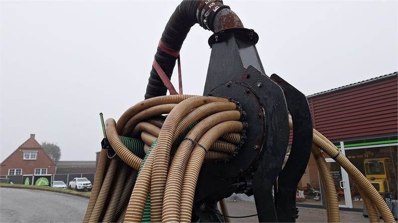 Inter-Tech 7,5 MTR - Cisterna za gnojnicu: slika Inter-Tech 7,5 MTR - Cisterna za gnojnicu Inter-Tech 7,5 MTR - Cisterna za gnojnicu: slika Inter-Tech 7,5 MTR - Cisterna za gnojnicu