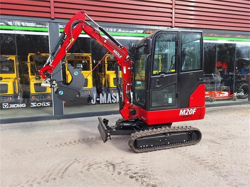 Mole M20 - Mini bager: slika Mole M20 - Mini bager Mole M20 - Mini bager: slika Mole M20 - Mini bager