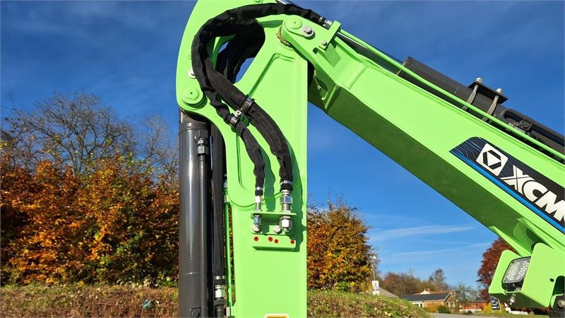 XCMG XE27CR-EV ELEKTRISK - Mini bager: slika XCMG XE27CR-EV ELEKTRISK - Mini bager XCMG XE27CR-EV ELEKTRISK - Mini bager: slika XCMG XE27CR-EV ELEKTRISK - Mini bager