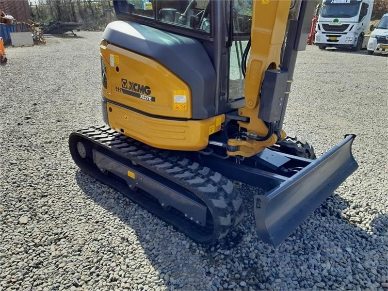 XCMG Xe27e - Mini bager: slika XCMG Xe27e - Mini bager XCMG Xe27e - Mini bager: slika XCMG Xe27e - Mini bager