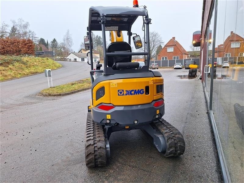 XCMG Xe27e U/KABINE - Mini bager: slika XCMG Xe27e U/KABINE - Mini bager XCMG Xe27e U/KABINE - Mini bager: slika XCMG Xe27e U/KABINE - Mini bager