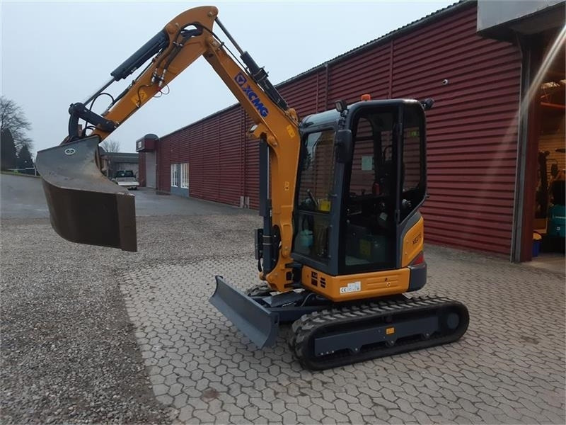 XCMG xe27e - Mini bager: slika XCMG xe27e - Mini bager XCMG xe27e - Mini bager: slika XCMG xe27e - Mini bager