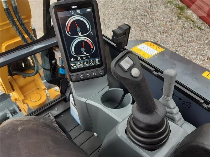 XCMG xe27e - Mini bager: slika XCMG xe27e - Mini bager XCMG xe27e - Mini bager: slika XCMG xe27e - Mini bager