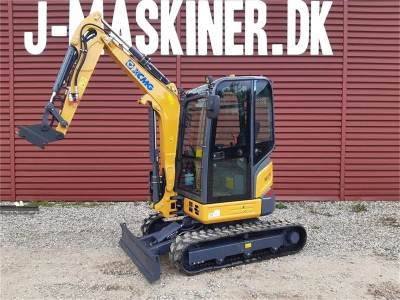 XCMG xe27e - Mini bager: slika XCMG xe27e - Mini bager XCMG xe27e - Mini bager: slika XCMG xe27e - Mini bager