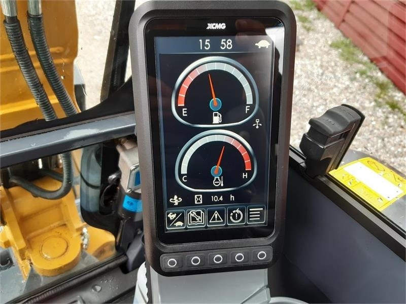 XCMG xe27e - Mini bager: slika XCMG xe27e - Mini bager XCMG xe27e - Mini bager: slika XCMG xe27e - Mini bager