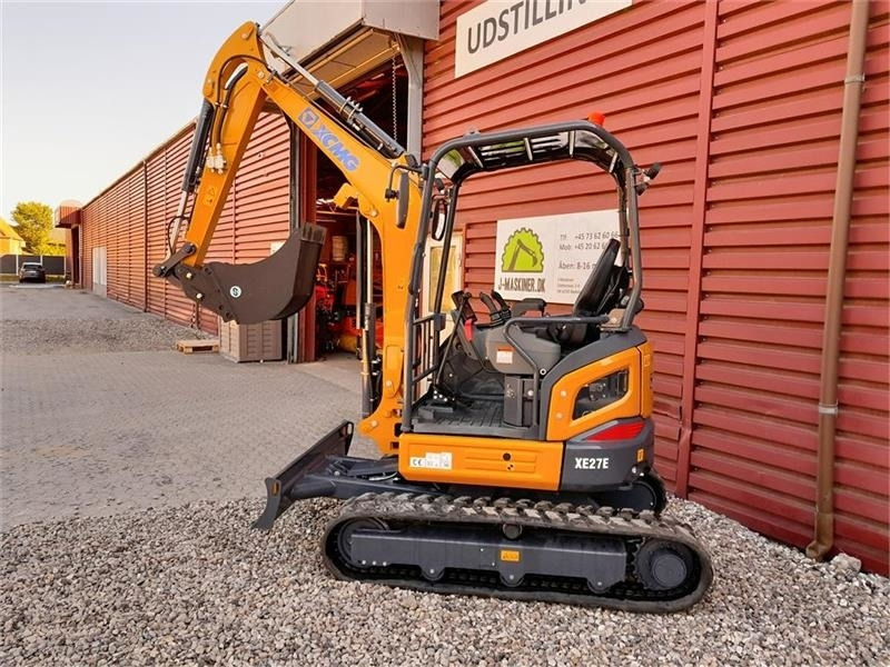 XCMG xe27e u/hus - Mini bager: slika XCMG xe27e u/hus - Mini bager XCMG xe27e u/hus - Mini bager: slika XCMG xe27e u/hus - Mini bager