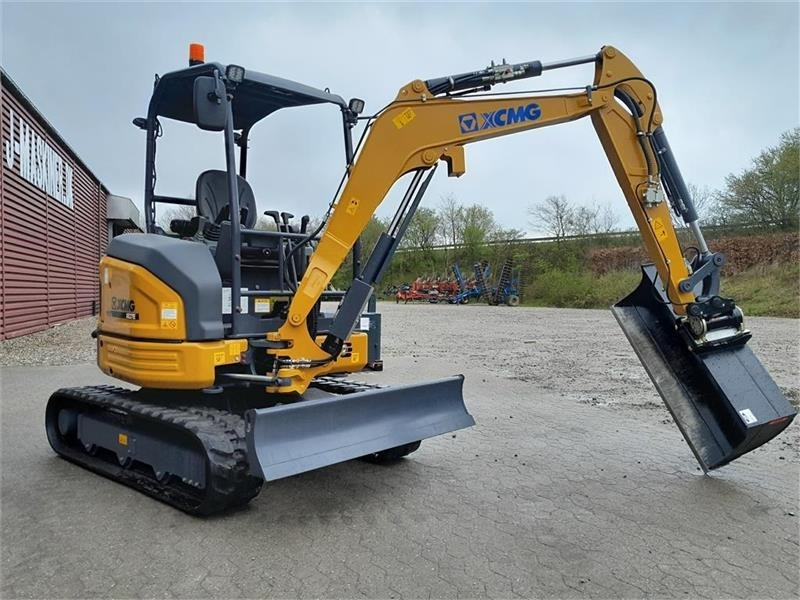 XCMG xe27e u/hus - Mini bager: slika XCMG xe27e u/hus - Mini bager XCMG xe27e u/hus - Mini bager: slika XCMG xe27e u/hus - Mini bager
