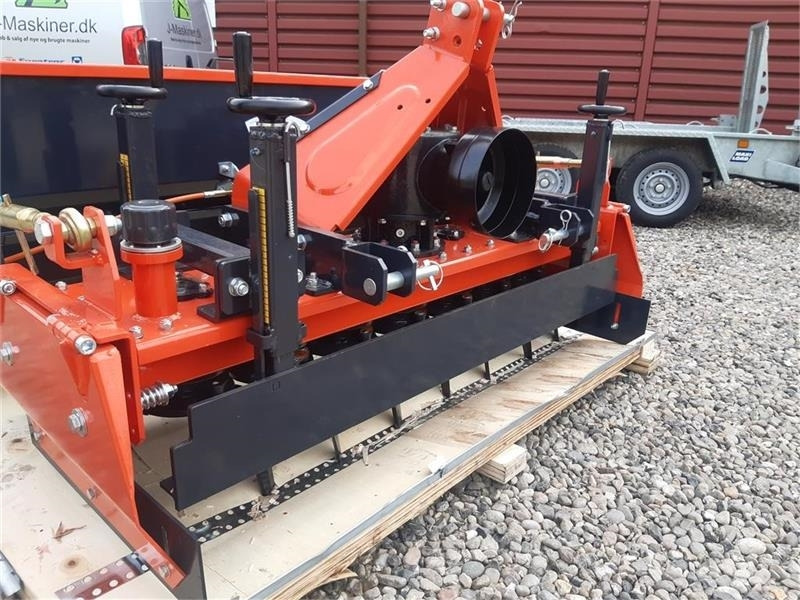 - - - boxer - Sijačica: slika - - - boxer - Sijačica - - - boxer - Sijačica: slika - - - boxer - Sijačica