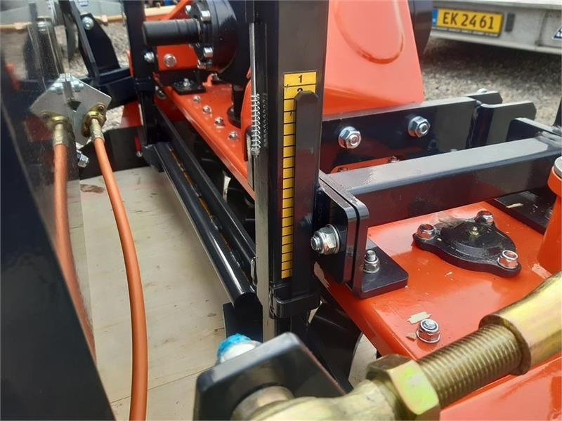 - - - boxer - Sijačica: slika - - - boxer - Sijačica - - - boxer - Sijačica: slika - - - boxer - Sijačica