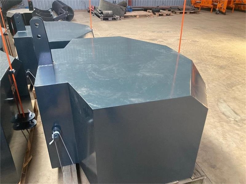 - - - j maskiner 2500KG - Protuuteg: slika - - - j maskiner 2500KG - Protuuteg - - - j maskiner 2500KG - Protuuteg: slika - - - j maskiner 2500KG - Protuuteg
