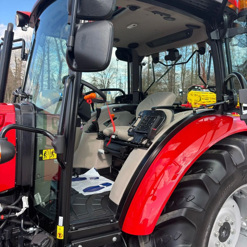 CASE IH FARMALL 75A - Traktor: slika CASE IH FARMALL 75A - Traktor CASE IH FARMALL 75A - Traktor: slika CASE IH FARMALL 75A - Traktor