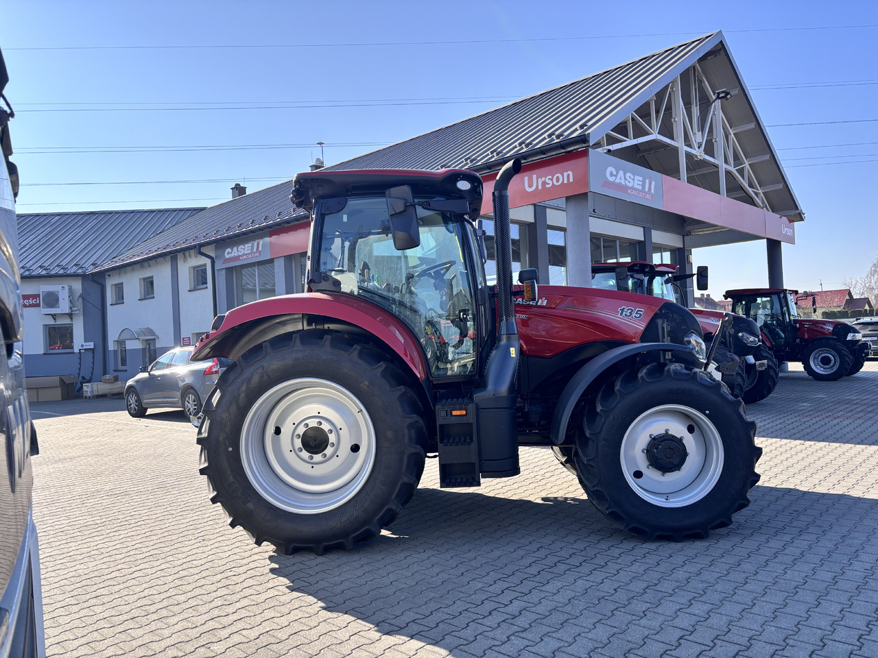 CASE Maxxum 135 - Traktor: slika CASE Maxxum 135 - Traktor CASE Maxxum 135 - Traktor: slika CASE Maxxum 135 - Traktor