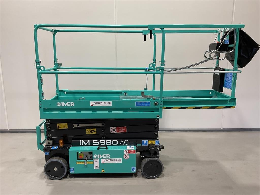 Imer IM 5980 AC - Škarasta podizna platforma: slika Imer IM 5980 AC - Škarasta podizna platforma Imer IM 5980 AC - Škarasta podizna platforma: slika Imer IM 5980 AC - Škarasta podizna platforma