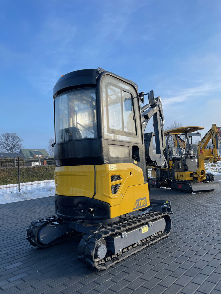 NEX N18 - Mini bager: slika NEX N18 - Mini bager NEX N18 - Mini bager: slika NEX N18 - Mini bager