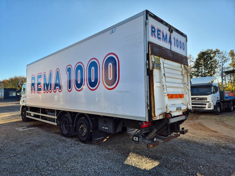 DAF CF 330 // 2 compartments / Cold/freeze - Kamion hladnjača: slika DAF CF 330 // 2 compartments / Cold/freeze - Kamion hladnjača DAF CF 330 // 2 compartments / Cold/freeze - Kamion hladnjača: slika DAF CF 330 // 2 compartments / Cold/freeze - Kamion hladnjača