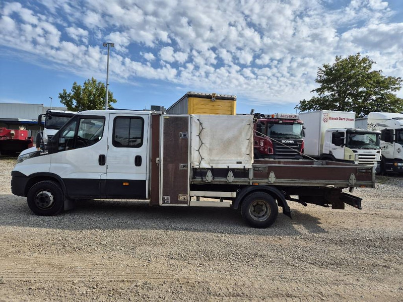 Iveco 70c17 // med lad og presenning - Kamion s otvorenim sandukom: slika Iveco 70c17 // med lad og presenning - Kamion s otvorenim sandukom Iveco 70c17 // med lad og presenning - Kamion s otvorenim sandukom: slika Iveco 70c17 // med lad og presenning - Kamion s otvorenim sandukom