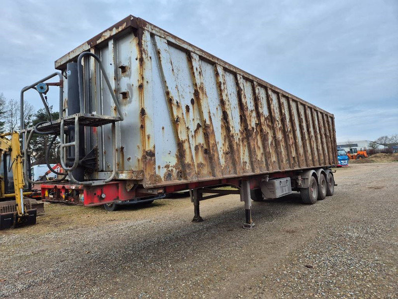 KEL-BERG 71 M3 // Tipper - Kiper poluprikolica: slika KEL-BERG 71 M3 // Tipper - Kiper poluprikolica KEL-BERG 71 M3 // Tipper - Kiper poluprikolica: slika KEL-BERG 71 M3 // Tipper - Kiper poluprikolica