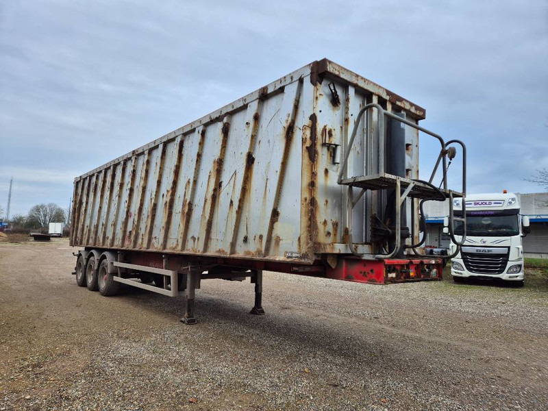 KEL-BERG 71 M3 // Tipper - Kiper poluprikolica: slika KEL-BERG 71 M3 // Tipper - Kiper poluprikolica KEL-BERG 71 M3 // Tipper - Kiper poluprikolica: slika KEL-BERG 71 M3 // Tipper - Kiper poluprikolica