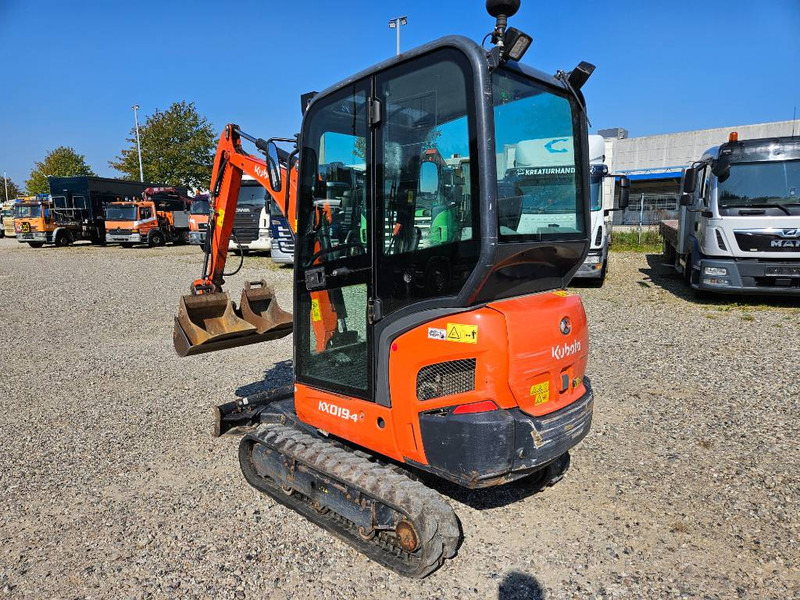 Kubota KX 19-4 New tiltman 2024 // 3 buckets - Mini bager: slika Kubota KX 19-4 New tiltman 2024 // 3 buckets - Mini bager Kubota KX 19-4 New tiltman 2024 // 3 buckets - Mini bager: slika Kubota KX 19-4 New tiltman 2024 // 3 buckets - Mini bager
