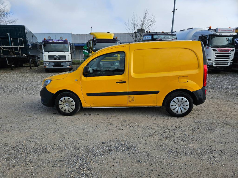 Mercedes-Benz Citan 108 1,5 CDi Kasten Long - Dostavno vozilo sa zatvorenim sandukom: slika Mercedes-Benz Citan 108 1,5 CDi Kasten Long - Dostavno vozilo sa zatvorenim sandukom Mercedes-Benz Citan 108 1,5 CDi Kasten Long - Dostavno vozilo sa zatvorenim sandukom: slika Mercedes-Benz Citan 108 1,5 CDi Kasten Long - Dostavno vozilo sa zatvorenim sandukom