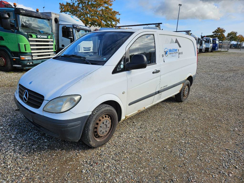 Mercedes-Benz Vito 109 2,2 CDi kort 4d - Mali kombi: slika Mercedes-Benz Vito 109 2,2 CDi kort 4d - Mali kombi Mercedes-Benz Vito 109 2,2 CDi kort 4d - Mali kombi: slika Mercedes-Benz Vito 109 2,2 CDi kort 4d - Mali kombi