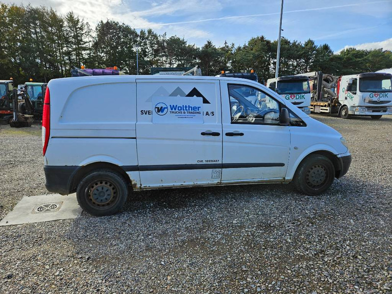 Mercedes-Benz Vito 109 2,2 CDi kort 4d - Mali kombi: slika Mercedes-Benz Vito 109 2,2 CDi kort 4d - Mali kombi Mercedes-Benz Vito 109 2,2 CDi kort 4d - Mali kombi: slika Mercedes-Benz Vito 109 2,2 CDi kort 4d - Mali kombi