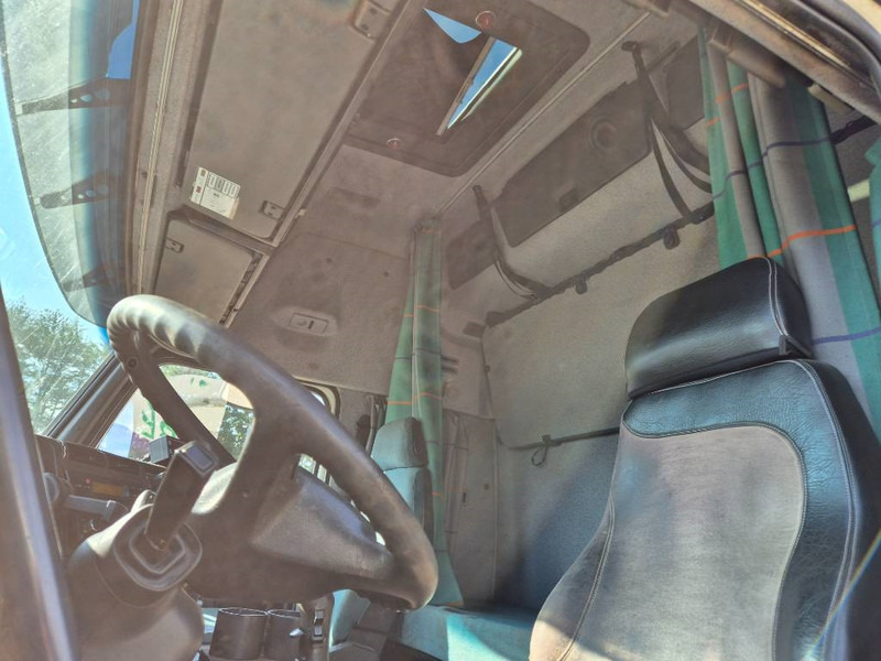 Zakup Volvo FH 12 460 6x2 // Terex 190.2E crane + remote // Volvo FH 12 460 6x2 // Terex 190.2E crane + remote //: slika Zakup Volvo FH 12 460 6x2 // Terex 190.2E crane + remote // Volvo FH 12 460 6x2 // Terex 190.2E crane + remote //