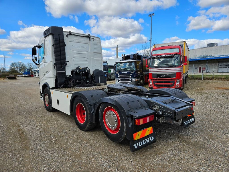 Volvo FH 500 // 6x2 // Hydraulik // ACC - Tegljač: slika Volvo FH 500 // 6x2 // Hydraulik // ACC - Tegljač Volvo FH 500 // 6x2 // Hydraulik // ACC - Tegljač: slika Volvo FH 500 // 6x2 // Hydraulik // ACC - Tegljač