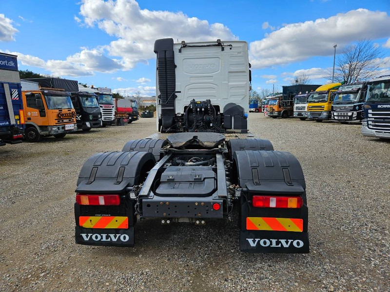 Volvo FH 500 // 6x2 // Hydraulik // ACC - Tegljač: slika Volvo FH 500 // 6x2 // Hydraulik // ACC - Tegljač Volvo FH 500 // 6x2 // Hydraulik // ACC - Tegljač: slika Volvo FH 500 // 6x2 // Hydraulik // ACC - Tegljač