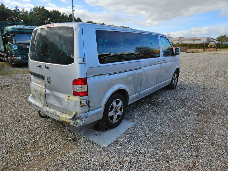 Volkswagen Caravelle 2,5 TDi 130 lang 10prs 5d - Minibus, Putnički kombi: slika Volkswagen Caravelle 2,5 TDi 130 lang 10prs 5d - Minibus, Putnički kombi Volkswagen Caravelle 2,5 TDi 130 lang 10prs 5d - Minibus, Putnički kombi: slika Volkswagen Caravelle 2,5 TDi 130 lang 10prs 5d - Minibus, Putnički kombi