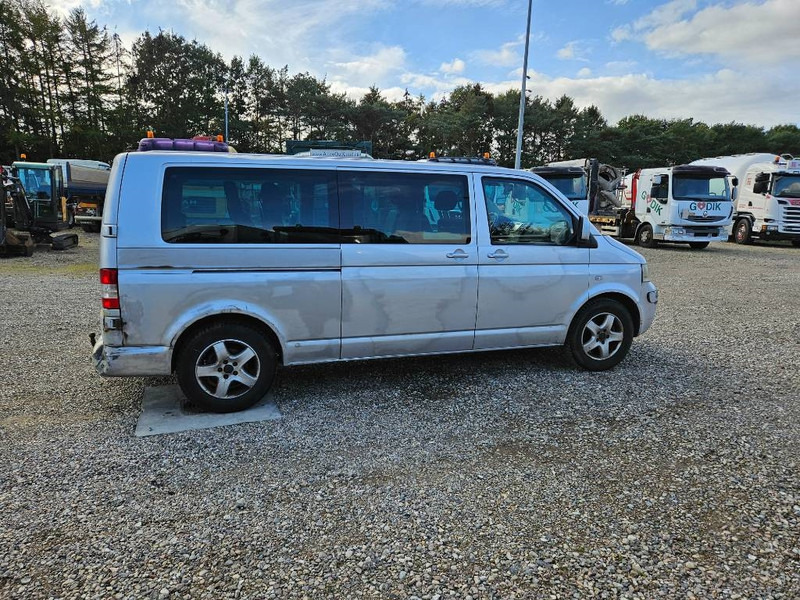 Volkswagen Caravelle 2,5 TDi 130 lang 10prs 5d - Automobil: slika Volkswagen Caravelle 2,5 TDi 130 lang 10prs 5d - Automobil Volkswagen Caravelle 2,5 TDi 130 lang 10prs 5d - Automobil: slika Volkswagen Caravelle 2,5 TDi 130 lang 10prs 5d - Automobil