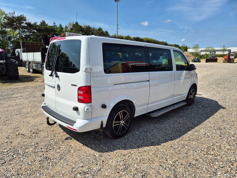 Volkswagen Caravelle 4x4 // 4motion 8(10) person bus Long - Automobil: slika Volkswagen Caravelle 4x4 // 4motion 8(10) person bus Long - Automobil Volkswagen Caravelle 4x4 // 4motion 8(10) person bus Long - Automobil: slika Volkswagen Caravelle 4x4 // 4motion 8(10) person bus Long - Automobil