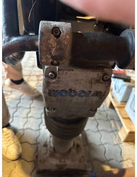 Weber Jordloppe - Kompaktor: slika Weber Jordloppe - Kompaktor Weber Jordloppe - Kompaktor: slika Weber Jordloppe - Kompaktor