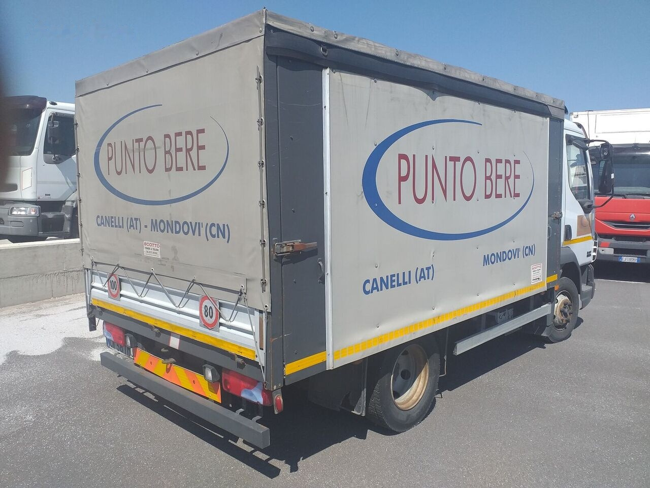 DAF 45.150 E.3 - Kamion s ceradom: slika DAF 45.150 E.3 - Kamion s ceradom DAF 45.150 E.3 - Kamion s ceradom: slika DAF 45.150 E.3 - Kamion s ceradom