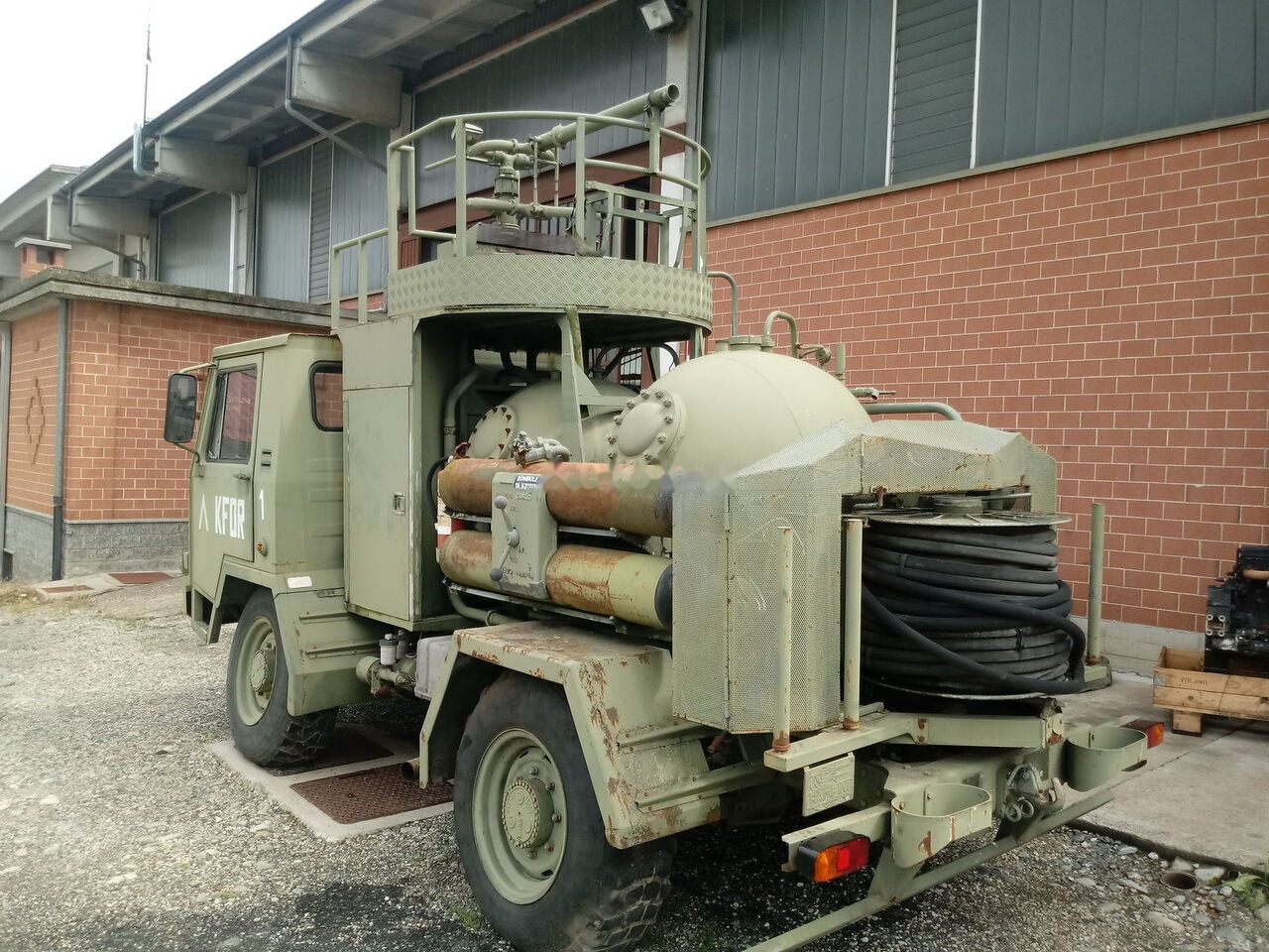 Saab 2550 d - Kamion: slika Saab 2550 d - Kamion Saab 2550 d - Kamion: slika Saab 2550 d - Kamion