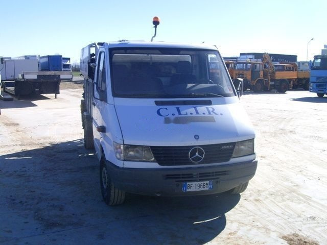 Mercedes-Benz 308 DT NG/35/35/C - Kamion za odvoz smeća: slika Mercedes-Benz 308 DT NG/35/35/C - Kamion za odvoz smeća Mercedes-Benz 308 DT NG/35/35/C - Kamion za odvoz smeća: slika Mercedes-Benz 308 DT NG/35/35/C - Kamion za odvoz smeća