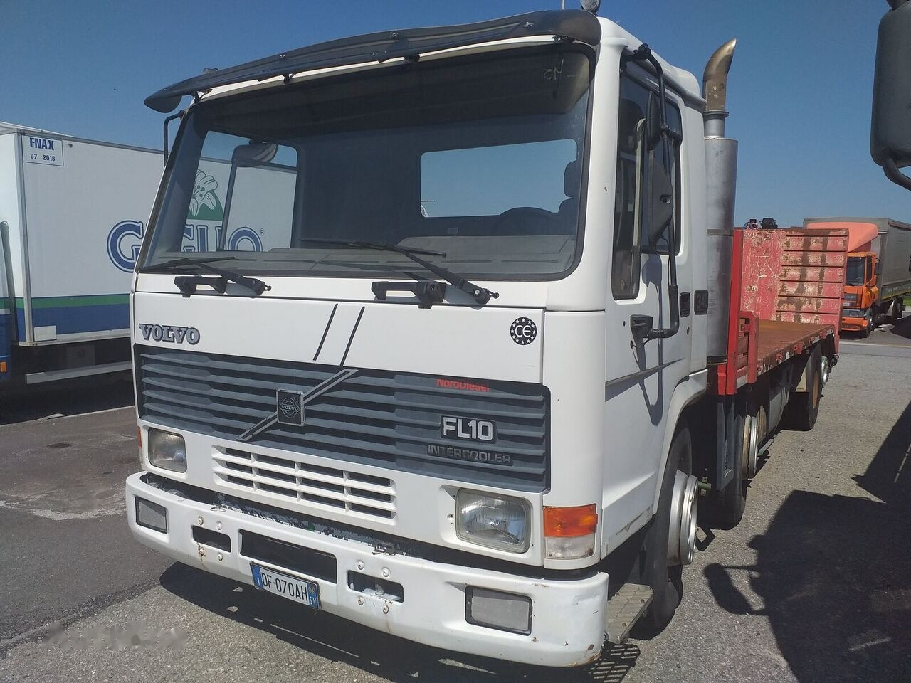 Volvo FL 10.320 - Kamion s otvorenim sandukom: slika Volvo FL 10.320 - Kamion s otvorenim sandukom Volvo FL 10.320 - Kamion s otvorenim sandukom: slika Volvo FL 10.320 - Kamion s otvorenim sandukom