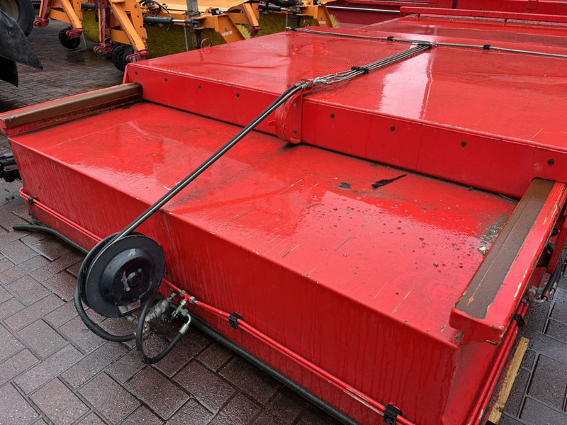 Beco Maxxim 200 Bagger luiken - Prikolica za poljoprivredna gospodarstva: slika Beco Maxxim 200 Bagger luiken - Prikolica za poljoprivredna gospodarstva Beco Maxxim 200 Bagger luiken - Prikolica za poljoprivredna gospodarstva: slika Beco Maxxim 200 Bagger luiken - Prikolica za poljoprivredna gospodarstva