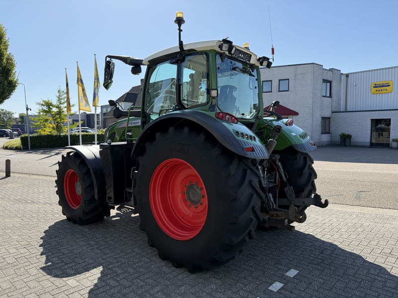 Fendt 720 S4 Vario PowerPlus - Traktor: slika Fendt 720 S4 Vario PowerPlus - Traktor Fendt 720 S4 Vario PowerPlus - Traktor: slika Fendt 720 S4 Vario PowerPlus - Traktor