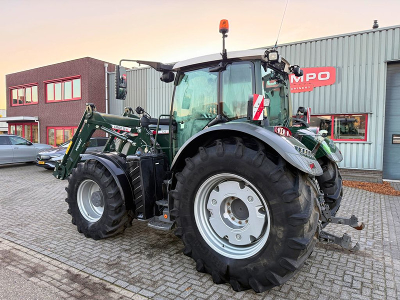 Fendt 720 Vario ProfiPlus + Cargo 5X85 - Traktor: slika Fendt 720 Vario ProfiPlus + Cargo 5X85 - Traktor Fendt 720 Vario ProfiPlus + Cargo 5X85 - Traktor: slika Fendt 720 Vario ProfiPlus + Cargo 5X85 - Traktor