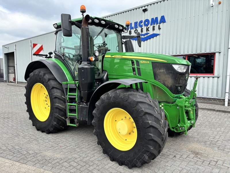 John Deere 6250R Premium Edtition Autopowr - Traktor: slika John Deere 6250R Premium Edtition Autopowr - Traktor John Deere 6250R Premium Edtition Autopowr - Traktor: slika John Deere 6250R Premium Edtition Autopowr - Traktor